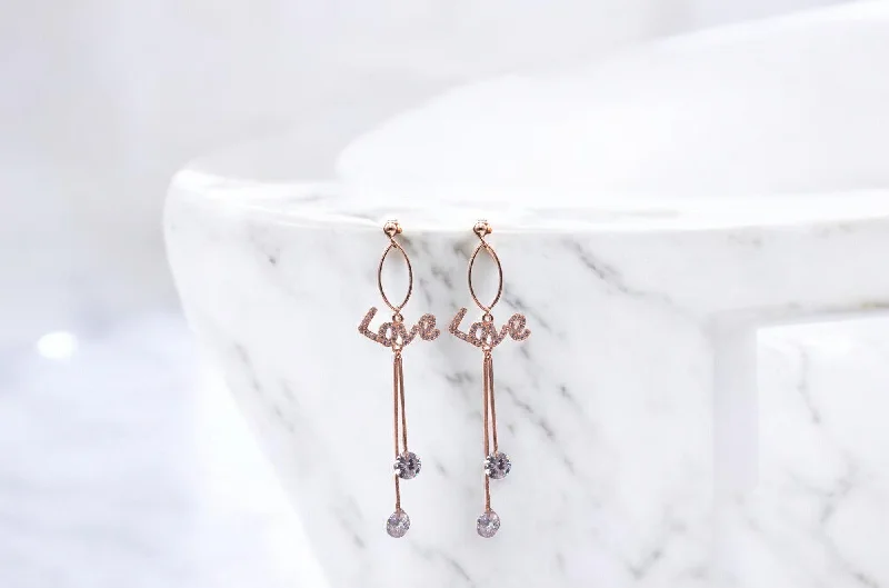 Women’s sparkling earrings-Rosegold love chain drop earrings for women and girls