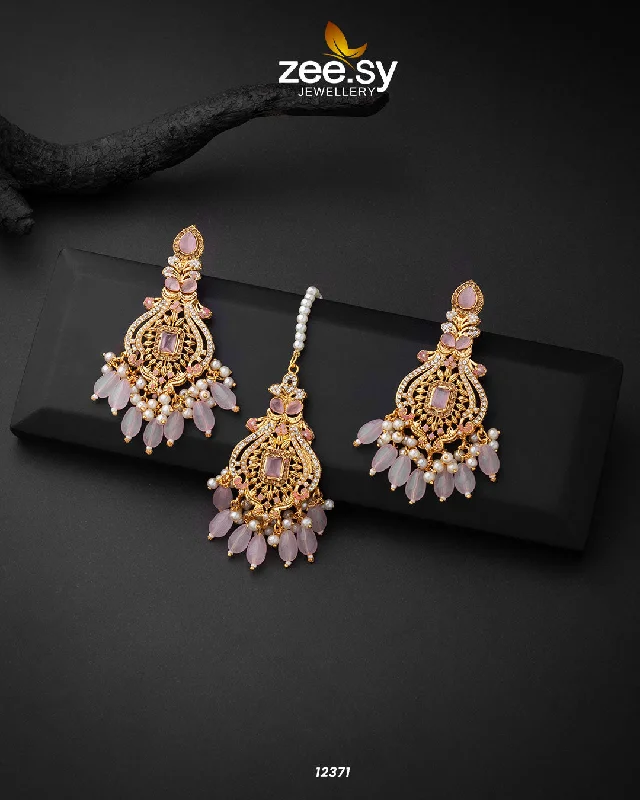 Women’s sparkling earrings-Minal's Earrings