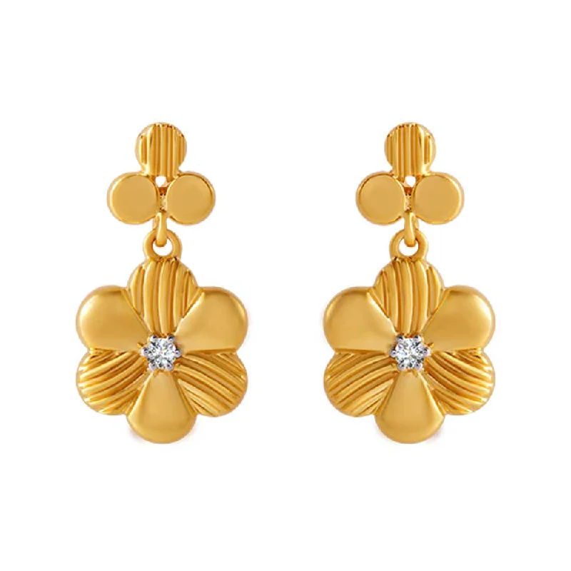 Women’s vintage-style earrings-18KT (750) Yellow Gold And Diamond Clip-on Earrings For Women