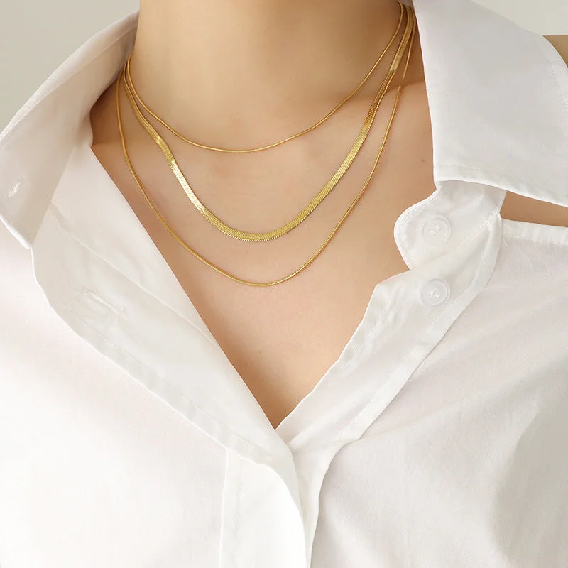 P688-Gold Three-Layer Necklace