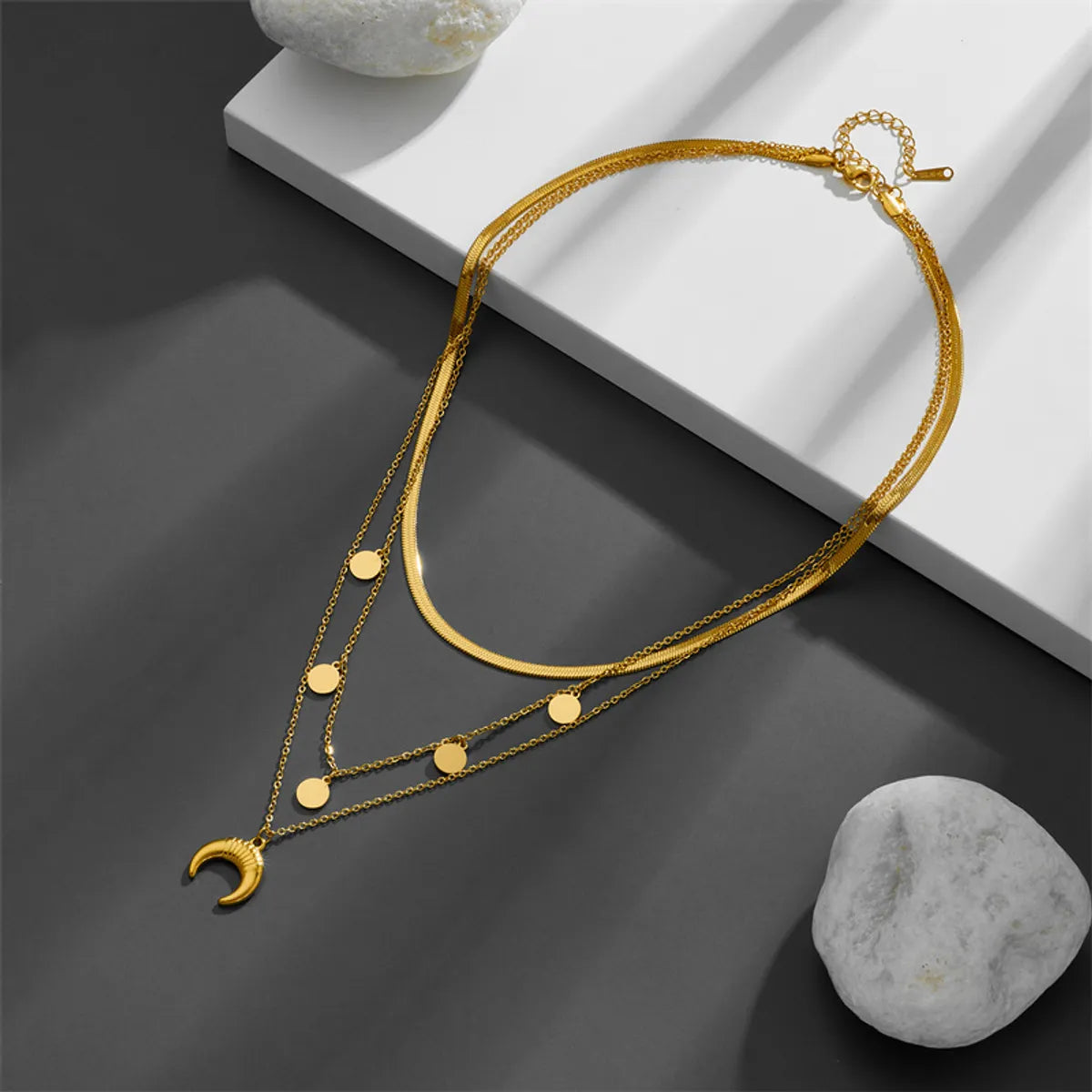 Women’s custom-made necklaces-Elegant Modern Style Round Moon Titanium Steel Plating Layered Necklaces