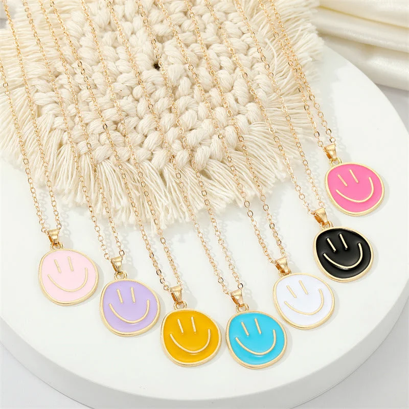 Women’s long gold necklaces-European Jewelry Candy-colored Alloy Drip Oil Smiley Pendent Collarbone Chain