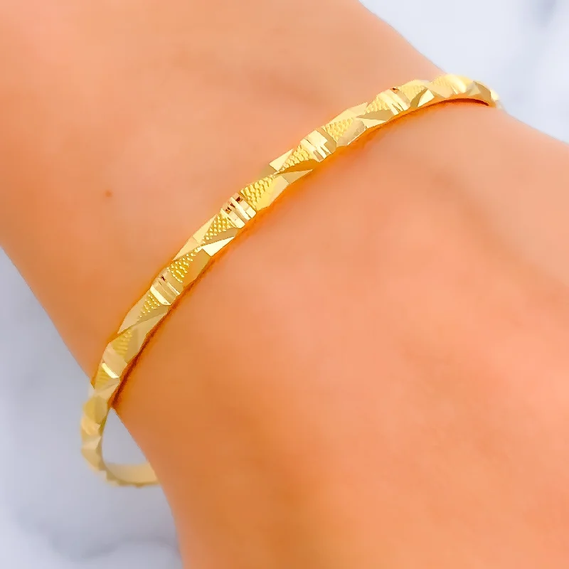 Women’s bangles-Graceful Geometric 22k Gold Bangle