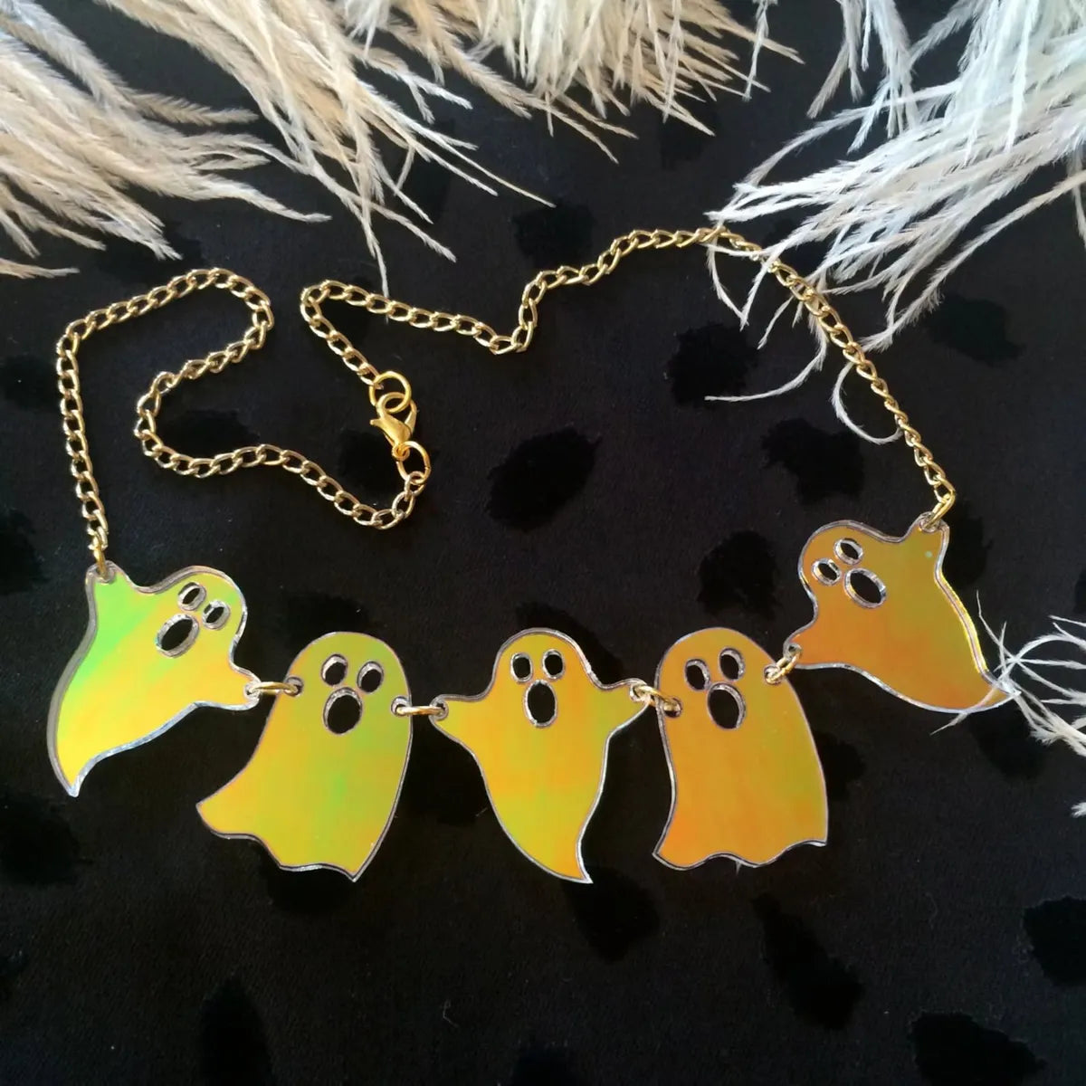 Women’s diamond pendant necklaces-Funny Ghost Arylic Halloween Women's Necklace