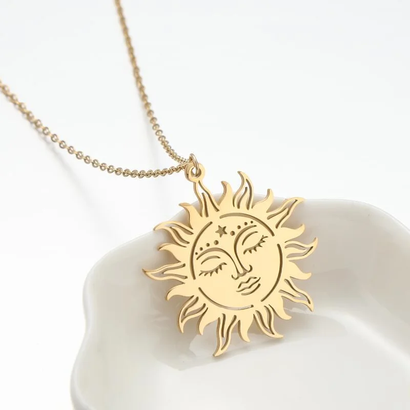 Sun Necklace Gold