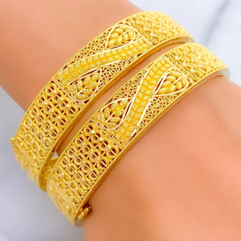 Women’s cuff bracelets-Beautiful Heirloom 22k Gold Circular Bangle Pair