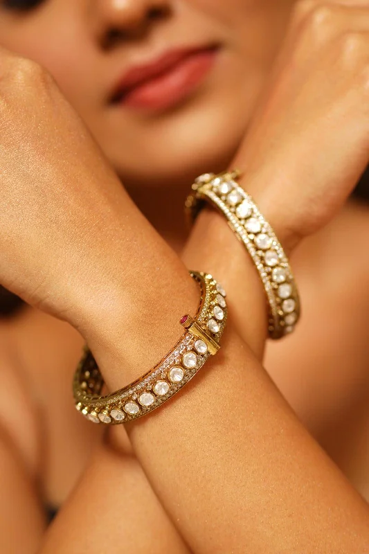 Women’s fashion bracelets-Aarohi Moissanite Indian Bangle Kada Openable