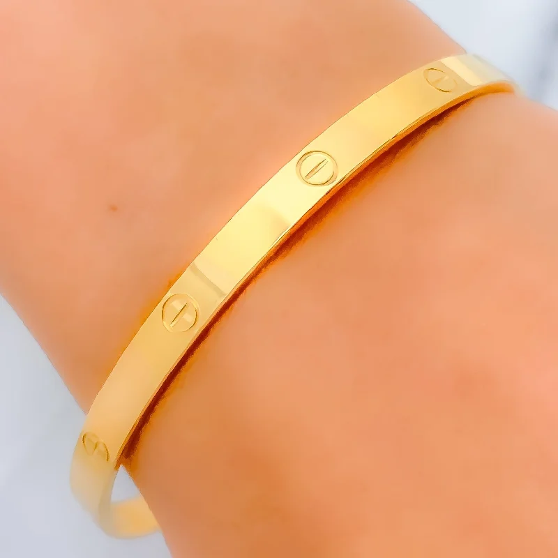 Women’s zodiac bracelets-Elegant High Finish 22k Gold Bangle 2.8