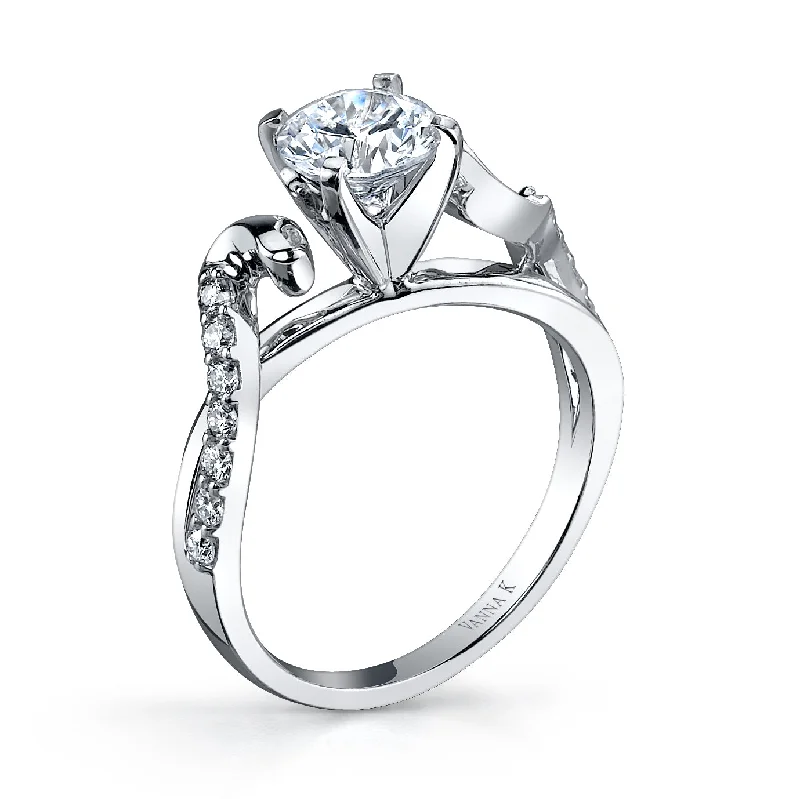 Women’s classic diamond engagement rings-18K White Gold Diamond Engagement Ring