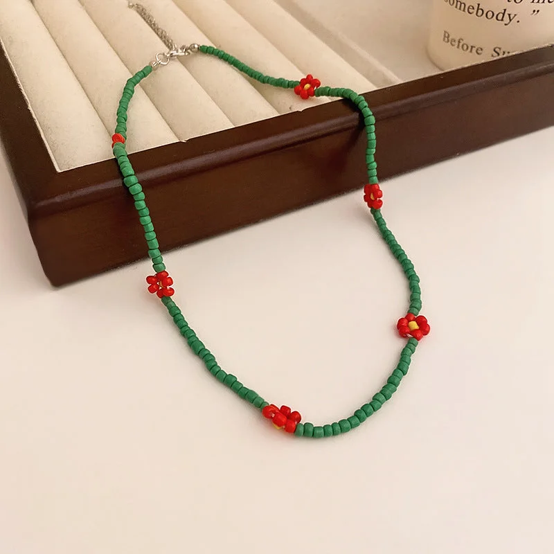 5# Necklace-Green (Flowers)