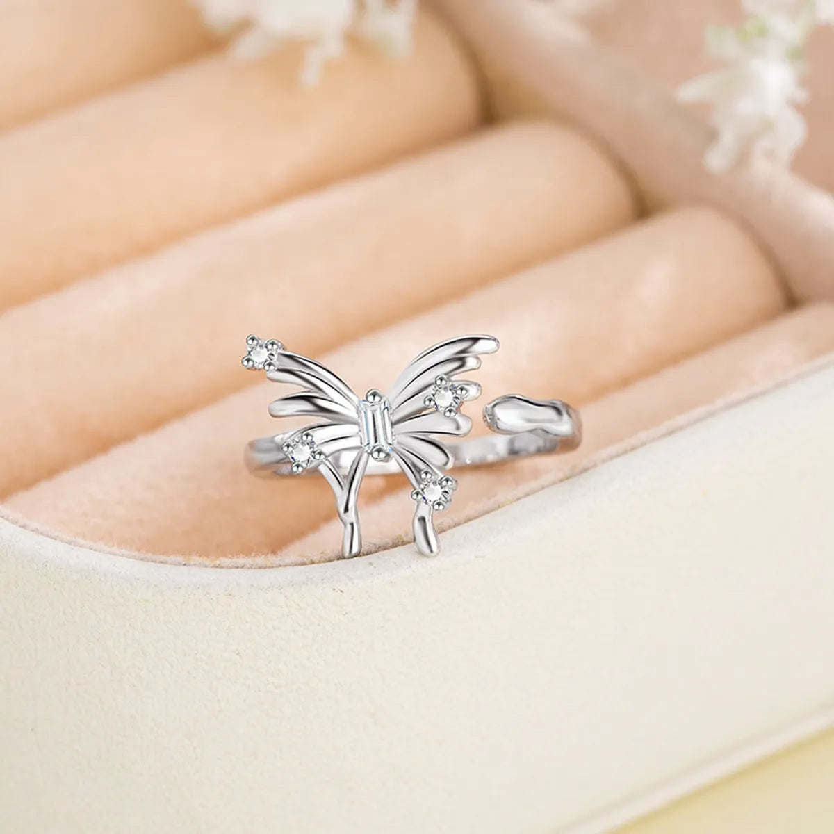 Women’s gold rings-Wholesale Sweet Simple Style Butterfly Copper Polishing Inlay Zircon Open Rings