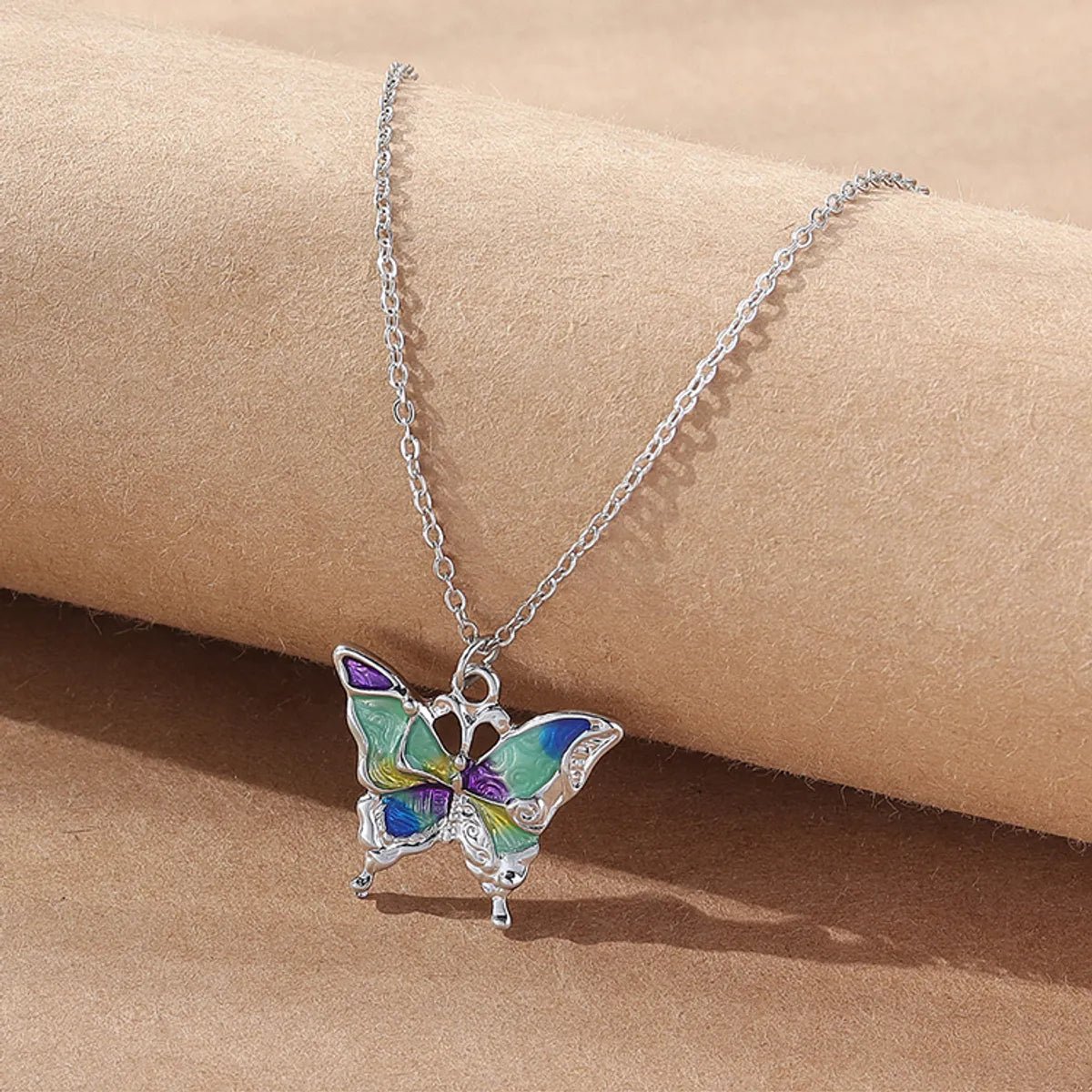 Women’s moon and star necklaces-Fashion Butterfly Alloy Women's Pendant Necklace 1 Piece