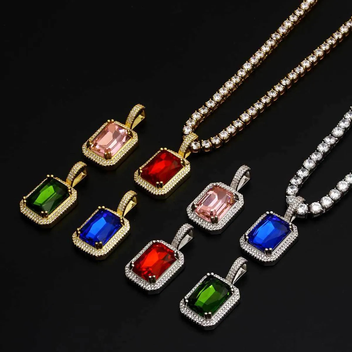 Women’s personalized gold necklaces-Retro Lady Square Copper Inlay Zircon Pendant Necklace