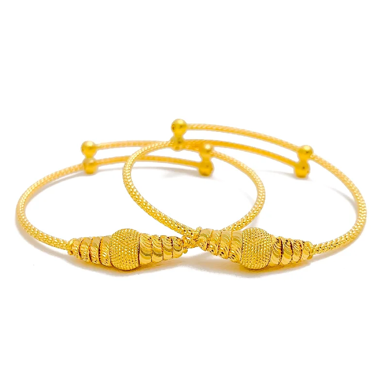 Women’s friendship bracelets-Decorative Shiny 22k Gold Baby Bangle Pair