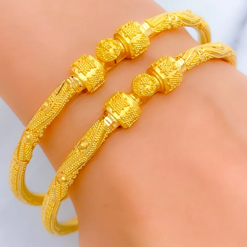 Women’s leather bangle bracelets-Trendy Geometric 22k Gold Pipe Bangles