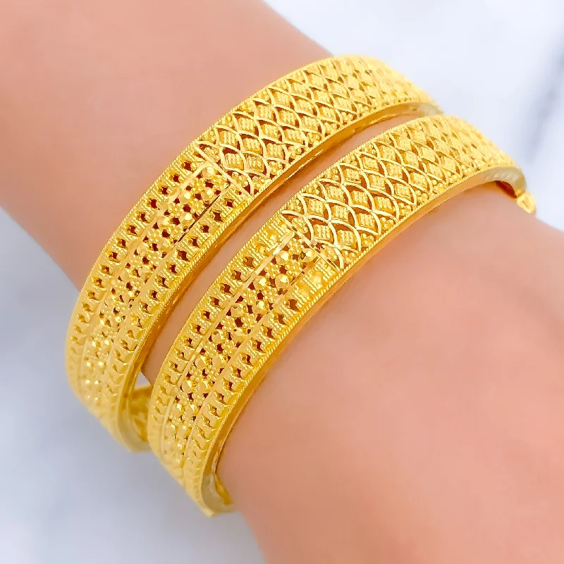 Women’s thick bangles-Delightful Checkered Net 22k Gold Bangle Pair