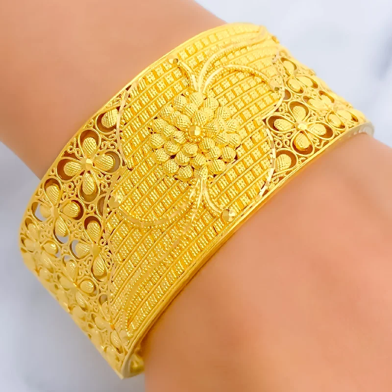 Women’s simple bangles-Blooming Netted Flower 22k Gold Screw Bangle