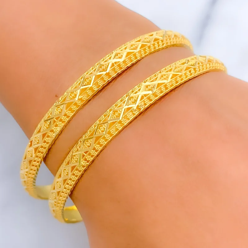 Women’s luxury leather bracelets-Dazzling Upscale 21k Gold Bangles