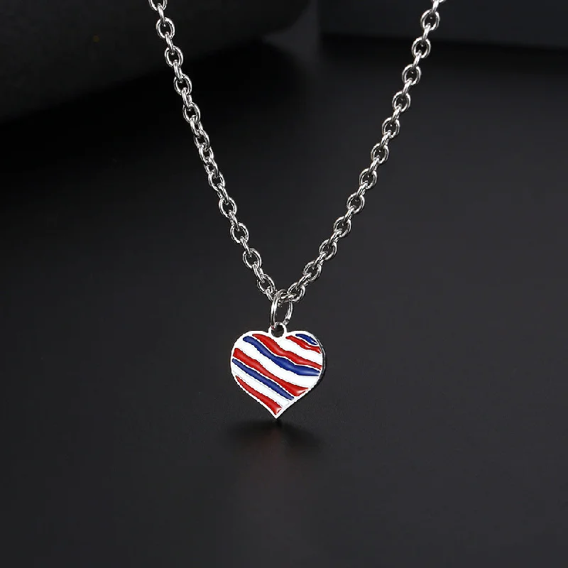 Women’s matching necklace sets-Simple Style Heart Shape Titanium Steel Enamel Pendant Necklace