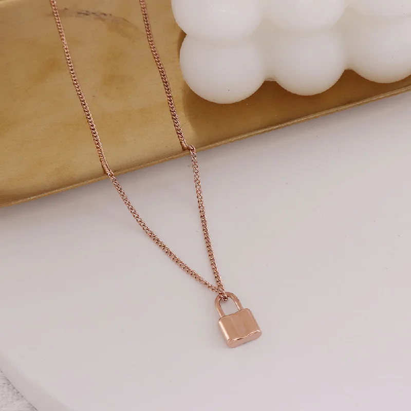 C- P449 Rose Gold Concave Lock Head Necklace 45 + 5cm